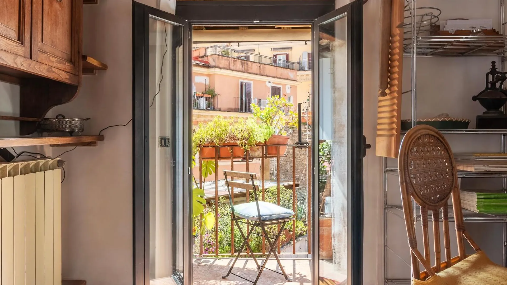Monti Sweet Apartment - Charme Holidays Roma